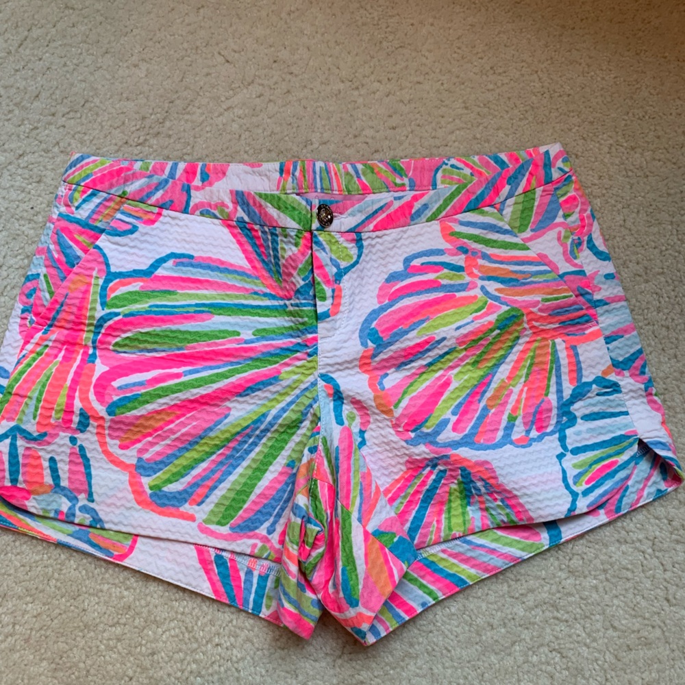 Lilly pullitzer patterned shorts
